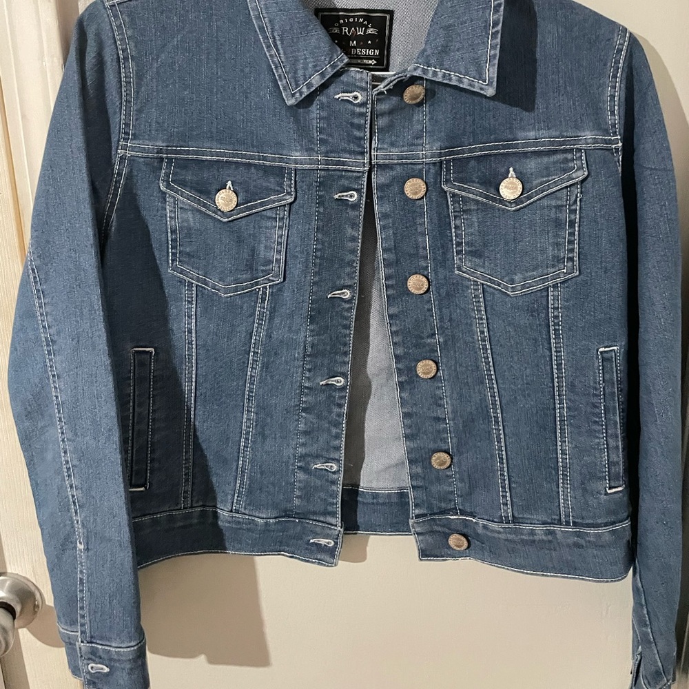 Never worn